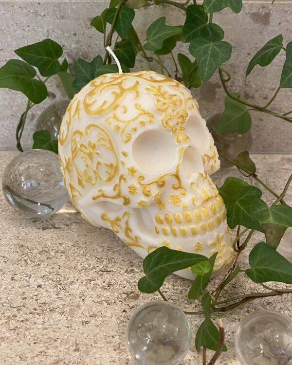 ornate skull ivory/gold detailing